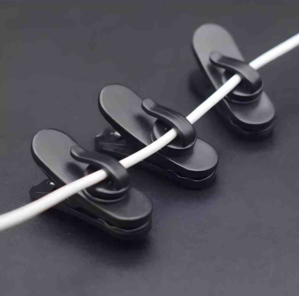 Clip per cavi per auricolari r - Headphone Hook Under recensione e prezzo