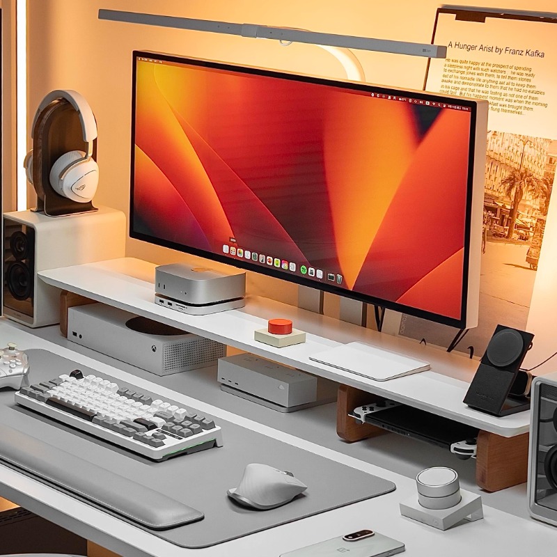 Supporto per monitor moderno S - Desk Setup Monitor And Laptop recensione e prezzo
