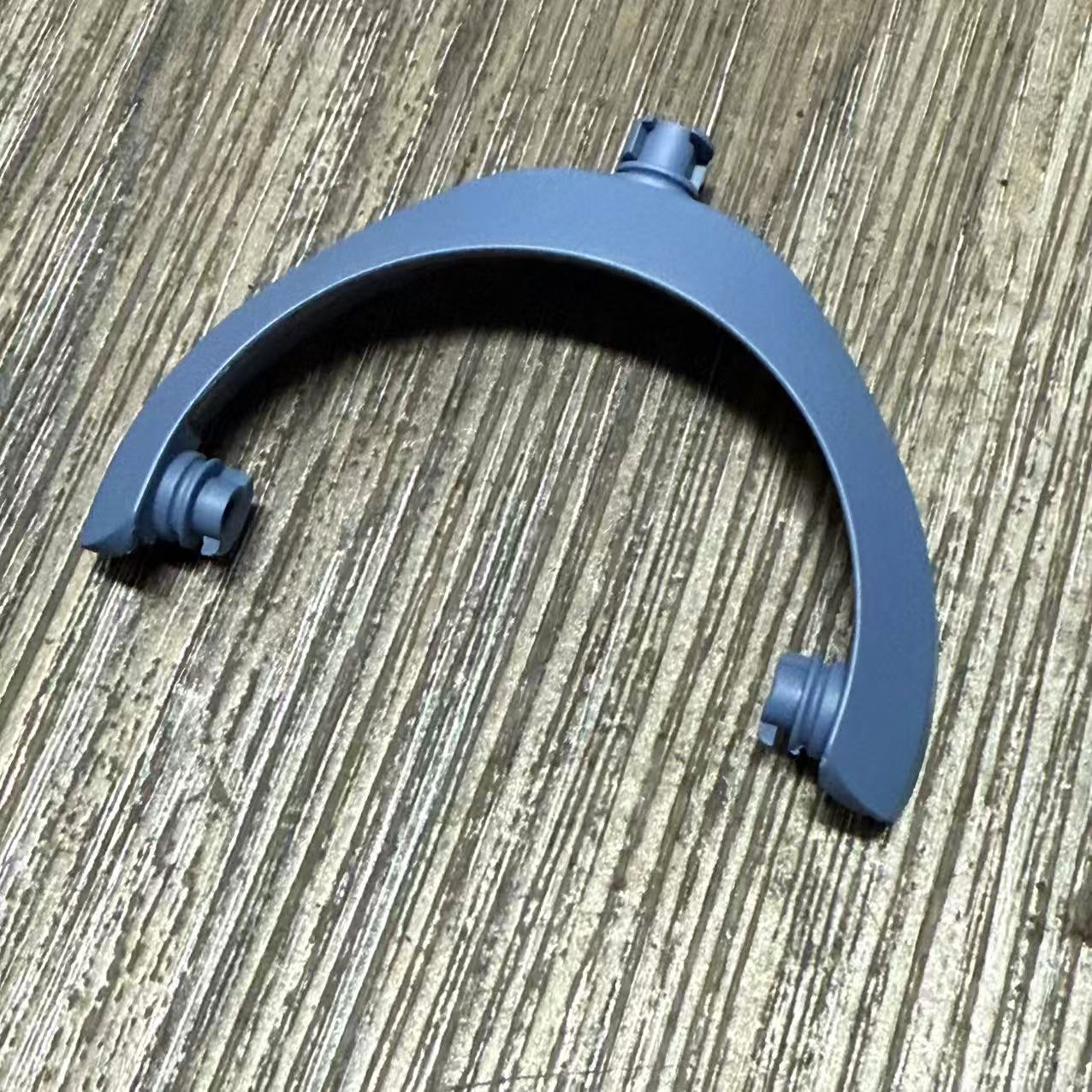 Staffa girevole per cerniera p - Headphone Hook Under recensione e prezzo