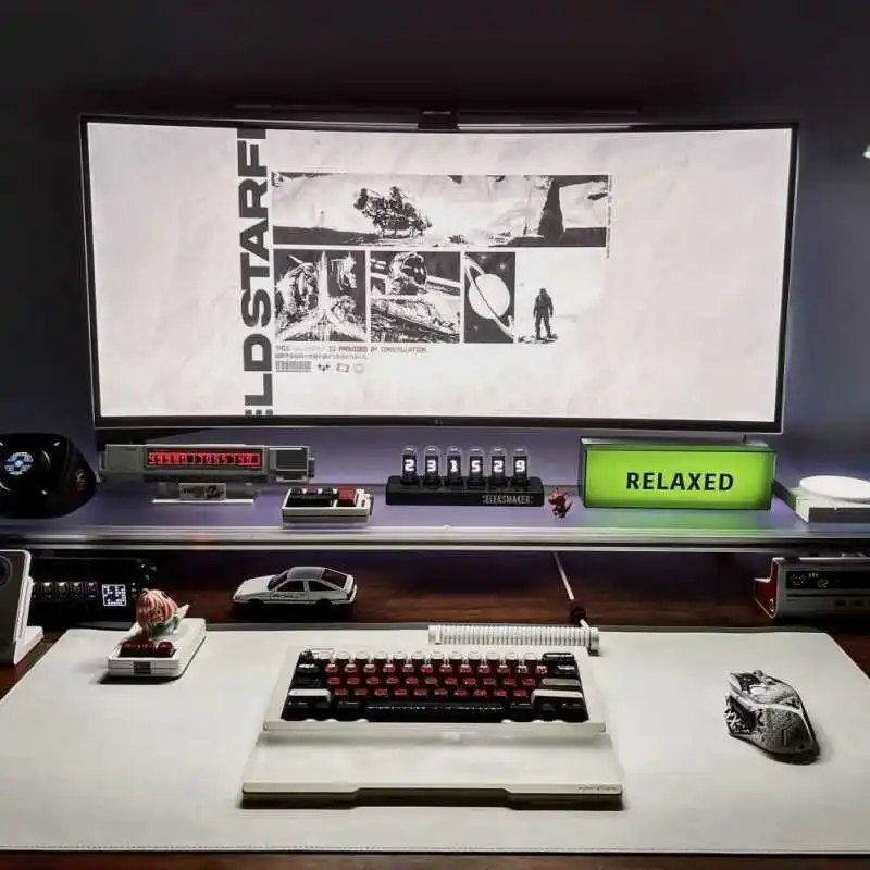 Supporto per monitor in allumi - Desk Setup Monitor And Laptop recensione e prezzo